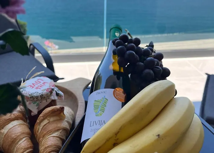 San Giovanni Apartment *