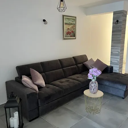 San Giovanni Apartment Blace